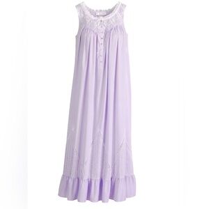 Eileen West cotton nightgown